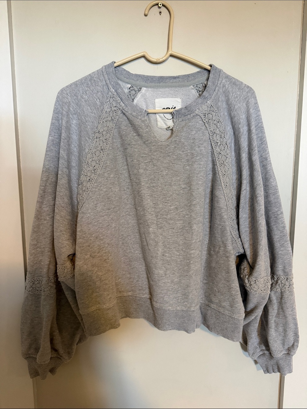 Barely Worn Aerie Crewneck